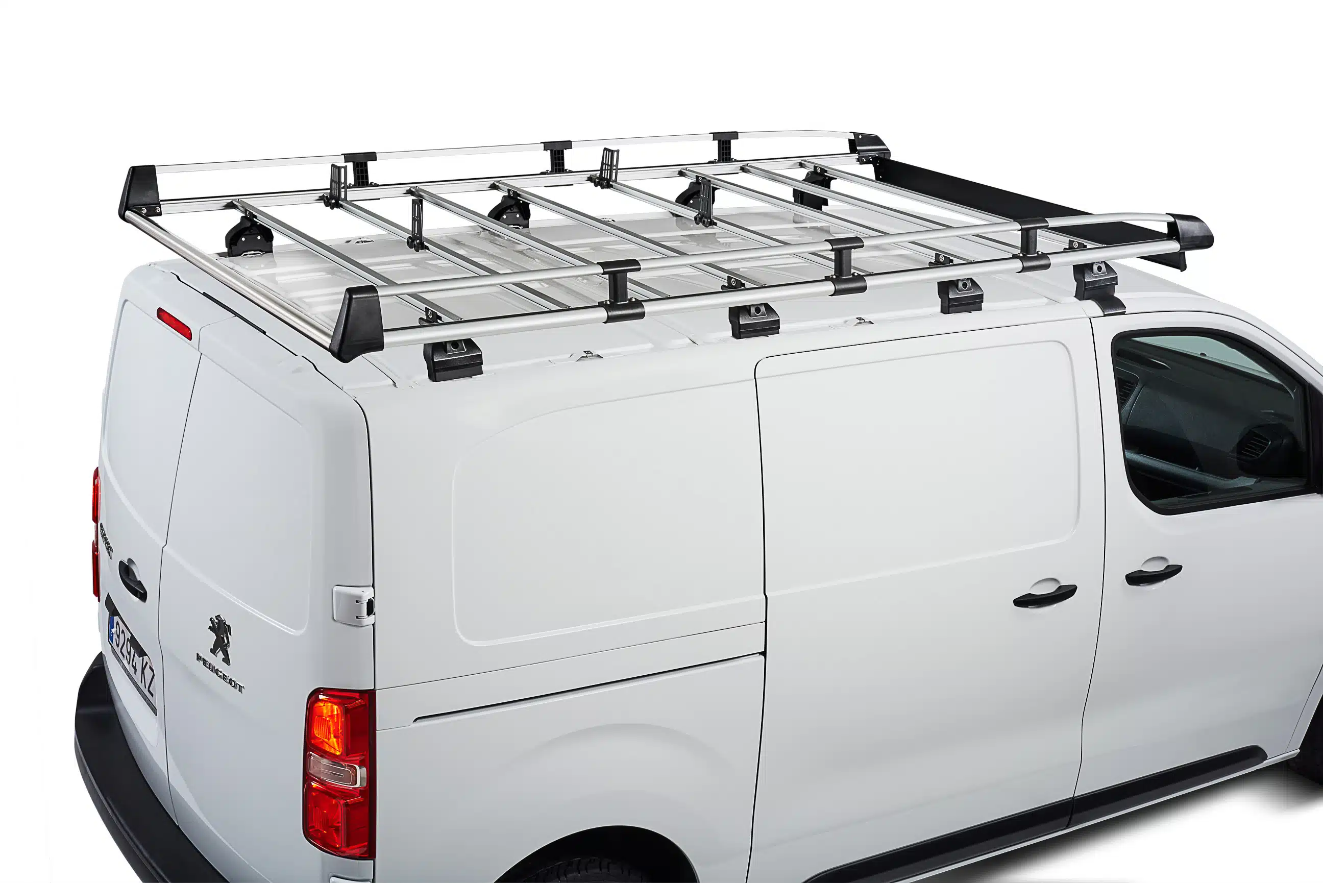 galerie cruz alu sur camion blanc